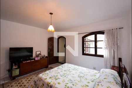 Casa à venda com 250m², 3 quartos e 2 vagas Casa à venda com 250m², 3 quartos e 2 vagasSuíte