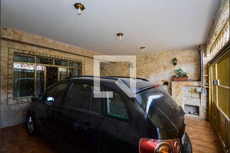 Casa à venda com 250m², 3 quartos e 2 vagas Casa à venda com 250m², 3 quartos e 2 vagasÁrea comum