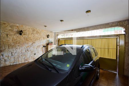 Casa à venda com 250m², 3 quartos e 2 vagas Casa à venda com 250m², 3 quartos e 2 vagasÁrea comum
