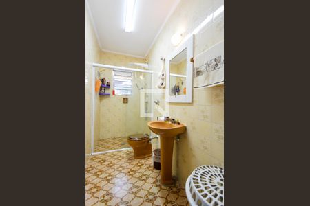 Casa à venda com 250m², 3 quartos e 2 vagas Casa à venda com 250m², 3 quartos e 2 vagasBanheiro Social