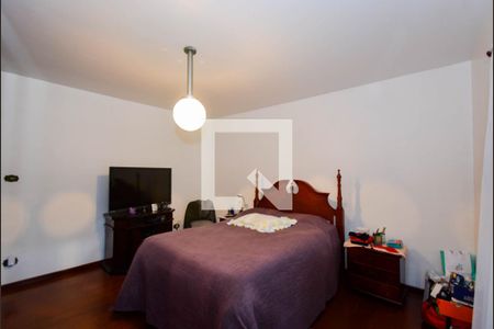 Casa à venda com 250m², 3 quartos e 2 vagas Casa à venda com 250m², 3 quartos e 2 vagasQuarto 2