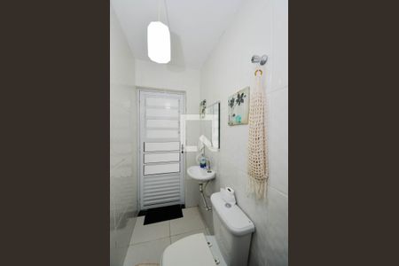 Casa à venda com 250m², 3 quartos e 2 vagas Casa à venda com 250m², 3 quartos e 2 vagasBanheiro/Edícula