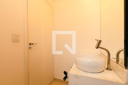 Lavabo de casa de condomínio para alugar com 3 quartos, 302m² em Jardim Novo Mundo, Jundiaí