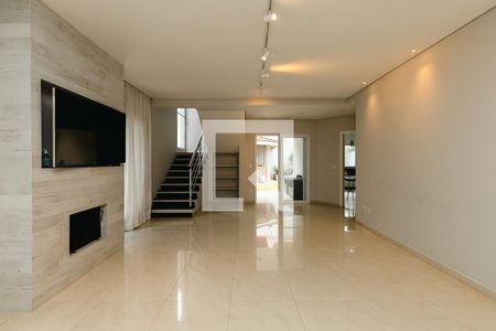 Sala de casa de condomínio para alugar com 3 quartos, 302m² em Jardim Novo Mundo, Jundiaí