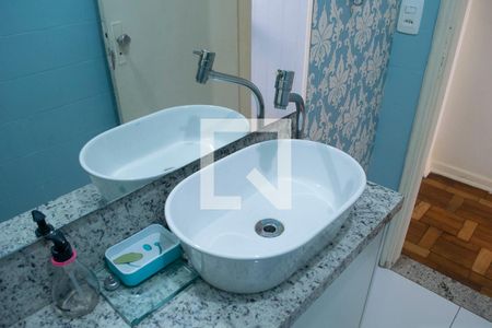 Lavabo de casa à venda com 2 quartos, 110m² em Vila Pauliceia, São Paulo