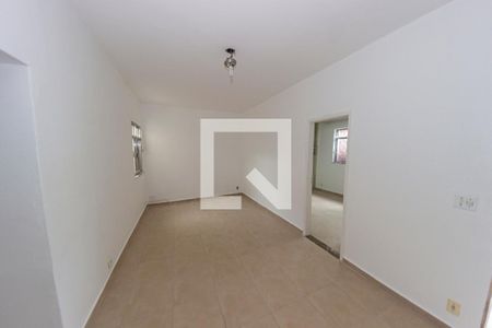 Sala de casa para alugar com 2 quartos, 100m² em Irajá, Rio de Janeiro