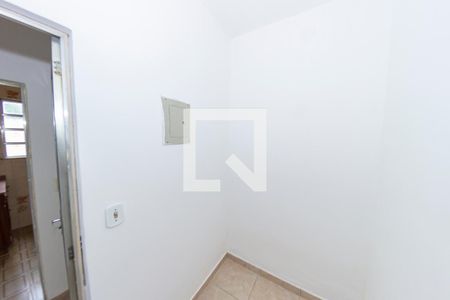 Quarto 2 de casa para alugar com 2 quartos, 100m² em Irajá, Rio de Janeiro