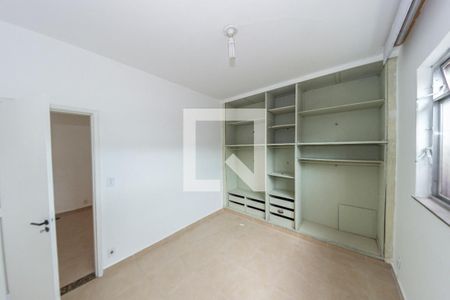 Quarto 1 de casa para alugar com 2 quartos, 100m² em Irajá, Rio de Janeiro