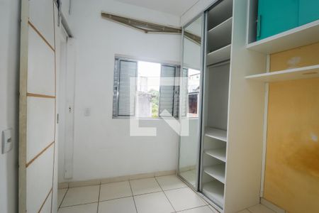 Suite de casa para alugar com 2 quartos, 37m² em Vila Morse, São Paulo