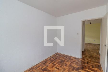 Quarto 2 de apartamento à venda com 2 quartos, 56m² em Passo da Areia, Porto Alegre