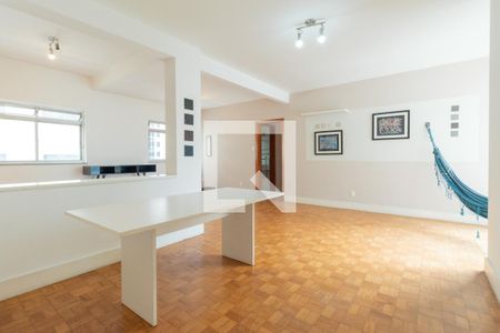 Sala de apartamento para alugar com 4 quartos, 124m² em Cerqueira César, São Paulo