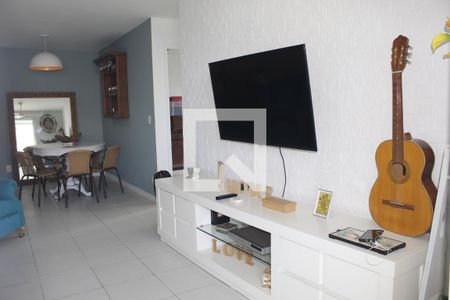 Sala de apartamento para alugar com 2 quartos, 80m² em Barra da Tijuca, Rio de Janeiro