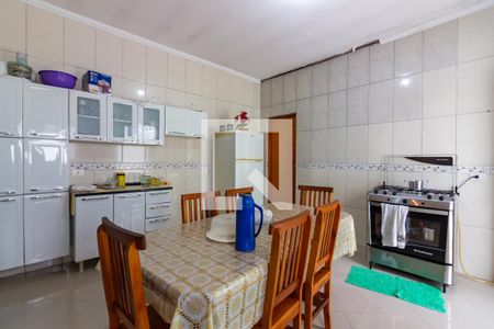 Cozinha de casa à venda com 3 quartos, 200m² em Vila da Conquista, Osasco