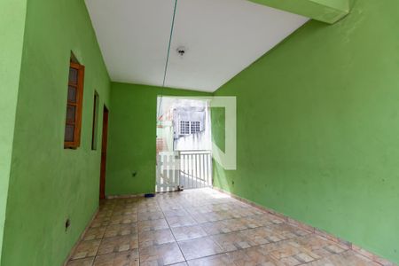 Garagem de casa à venda com 3 quartos, 200m² em Vila da Conquista, Osasco