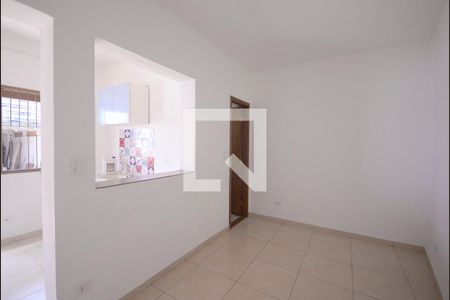 Quarto  de kitnet/studio para alugar com 1 quarto, 20m² em Vila das Mercês, São Paulo