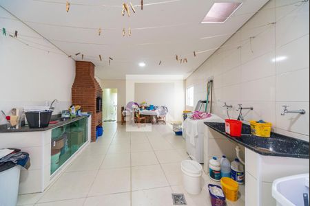 Casa à venda com 252m², 3 quartos e 4 vagas Casa à venda com 252m², 3 quartos e 4 vagasÁrea Gourmet e Área de Serviço