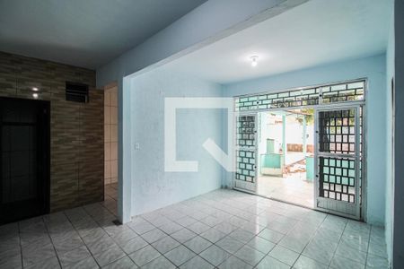 Sala de casa para alugar com 3 quartos, 225m² em Vila Norma, Mesquita