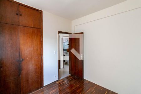 Quarto 2 de apartamento para alugar com 3 quartos, 70m² em Padre Eustáquio, Belo Horizonte