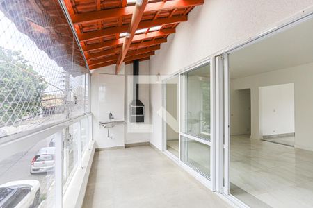 Varanda de casa para alugar com 7 quartos, 222m² em Quitaúna, Osasco