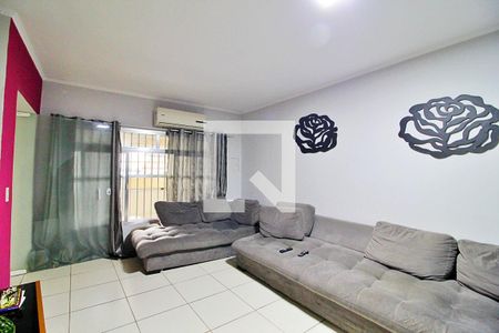 Sala 1 de casa para alugar com 4 quartos, 220m² em Vila Curuçá, Santo André