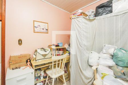 Quarto 2 de casa à venda com 2 quartos, 60m² em Passo da Areia, Porto Alegre