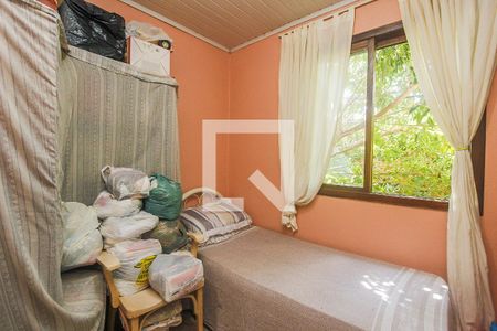 Quarto 2 de casa à venda com 2 quartos, 60m² em Passo da Areia, Porto Alegre