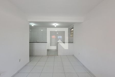 Sala de casa para alugar com 1 quarto, 65m² em Pilares, Rio de Janeiro