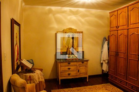 Casa à venda com 761m², 3 quartos e 6 vagas Casa à venda com 761m², 3 quartos e 6 vagasCloset da suíte 1