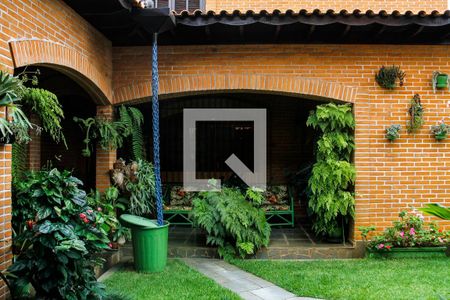 Casa à venda com 761m², 3 quartos e 6 vagas Casa à venda com 761m², 3 quartos e 6 vagasJardim