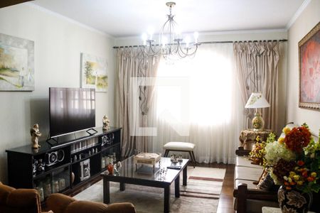 Casa à venda com 761m², 3 quartos e 6 vagas Casa à venda com 761m², 3 quartos e 6 vagasSala 2