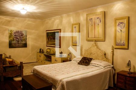 Casa à venda com 761m², 3 quartos e 6 vagas Casa à venda com 761m², 3 quartos e 6 vagasSuíte 3