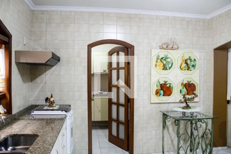 Casa à venda com 761m², 3 quartos e 6 vagas Casa à venda com 761m², 3 quartos e 6 vagasCozinha