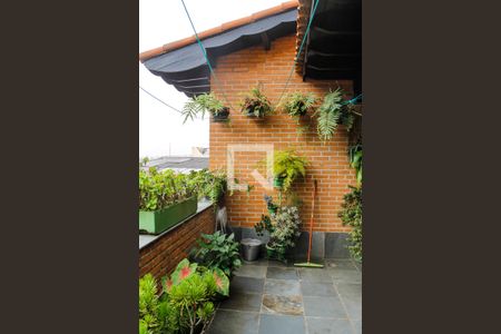 Casa à venda com 761m², 3 quartos e 6 vagas Casa à venda com 761m², 3 quartos e 6 vagasVaranda