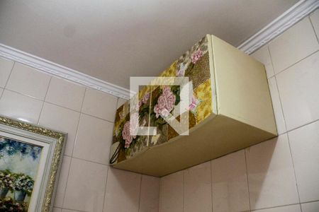 Casa à venda com 761m², 3 quartos e 6 vagas Casa à venda com 761m², 3 quartos e 6 vagasLavabo 2