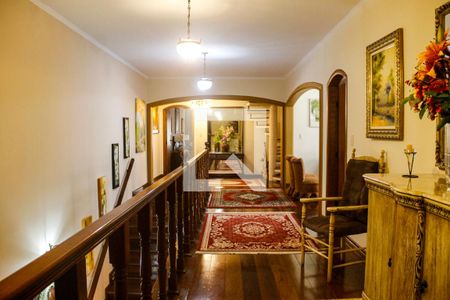 Casa à venda com 761m², 3 quartos e 6 vagas Casa à venda com 761m², 3 quartos e 6 vagasHall