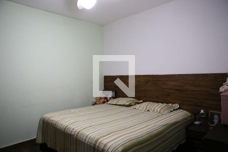 Quarto 1 de casa à venda com 3 quartos, 400m² em Glória, Belo Horizonte