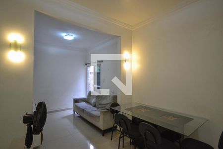 Sala de apartamento para alugar com 3 quartos, 68m² em Centro, Nilópolis