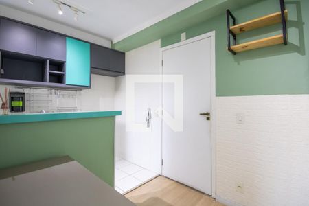 Sala de apartamento à venda com 2 quartos, 30m² em Conceição, Osasco