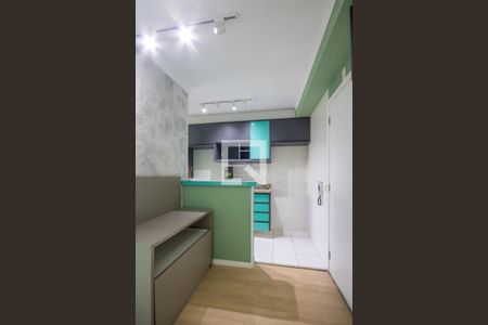 Sala de apartamento à venda com 2 quartos, 30m² em Conceição, Osasco