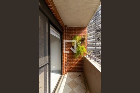 Varanda da sala de apartamento para alugar com 3 quartos, 89m² em Vila Olímpia, São Paulo