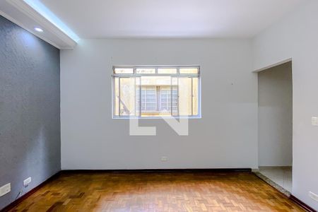 Apartamento para alugar com 90m², 2 quartos e sem vagaSala