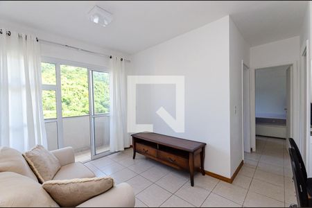 Sala de apartamento para alugar com 2 quartos, 59m² em Centro, Niterói