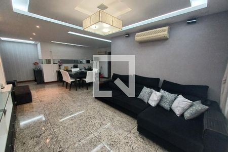 Apartamento à venda com 4 quartos, 167m² em Icaraí, Niterói