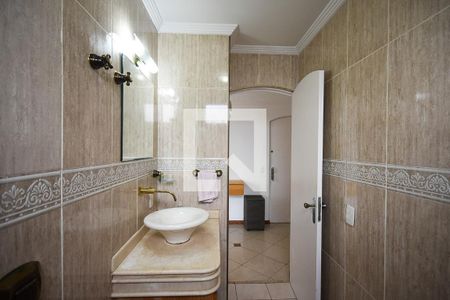 Apartamento à venda com 180m², 4 quartos e 4 vagas Apartamento à venda com 180m², 4 quartos e 4 vagasLavabo