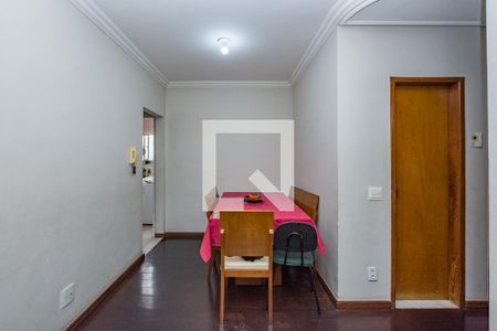 Sala de apartamento à venda com 3 quartos, 68m² em Padre Eustáquio, Belo Horizonte