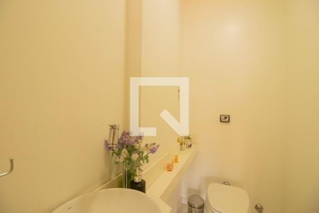 Lavabo de apartamento para alugar com 3 quartos, 134m² em Floresta, Porto Alegre