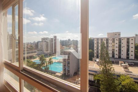 Vista da Sala de apartamento para alugar com 3 quartos, 134m² em Floresta, Porto Alegre