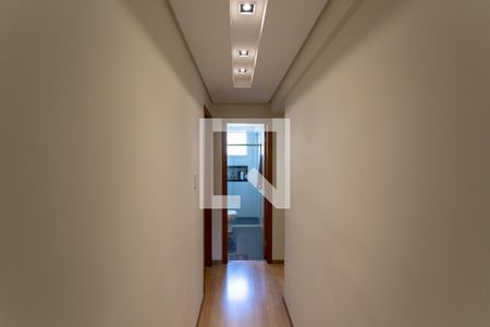 Corredor de apartamento à venda com 3 quartos, 95m² em Sagrada Família, Belo Horizonte