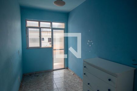 Quarto 2 de apartamento para alugar com 2 quartos, 70m² em Cordovil, Rio de Janeiro