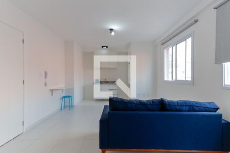 Quarto e Sala de apartamento para alugar com 1 quarto, 28m² em Vila Mazzei, São Paulo